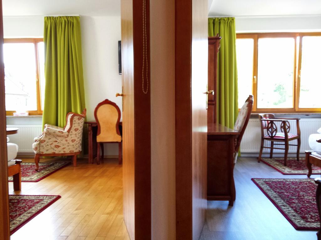 Hotel Viktoria Meersburg Buitenkant foto