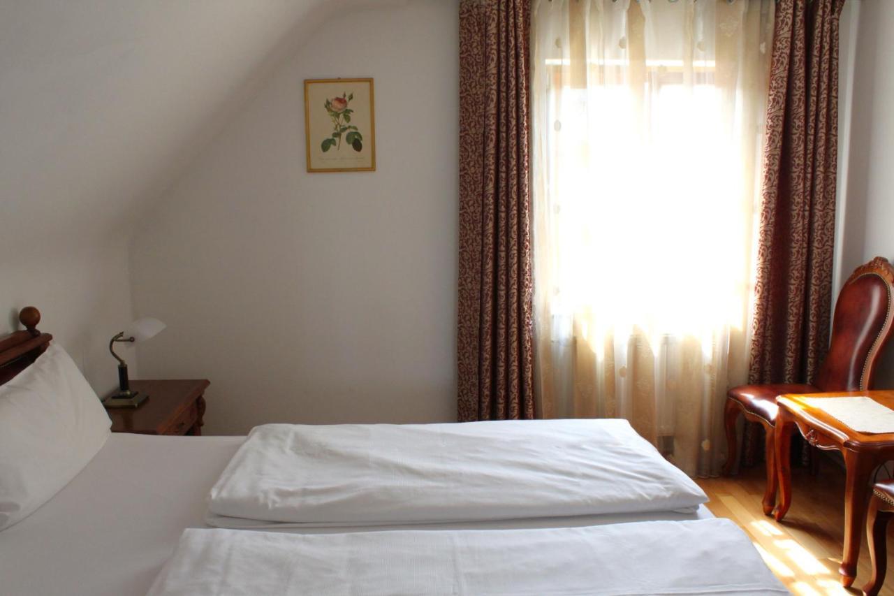 Hotel Viktoria Meersburg Buitenkant foto