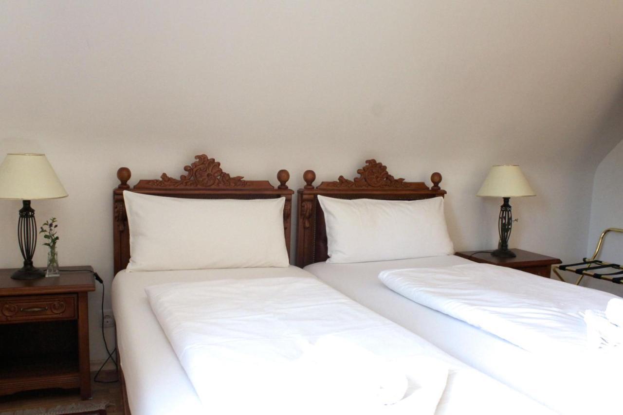 Hotel Viktoria Meersburg Buitenkant foto