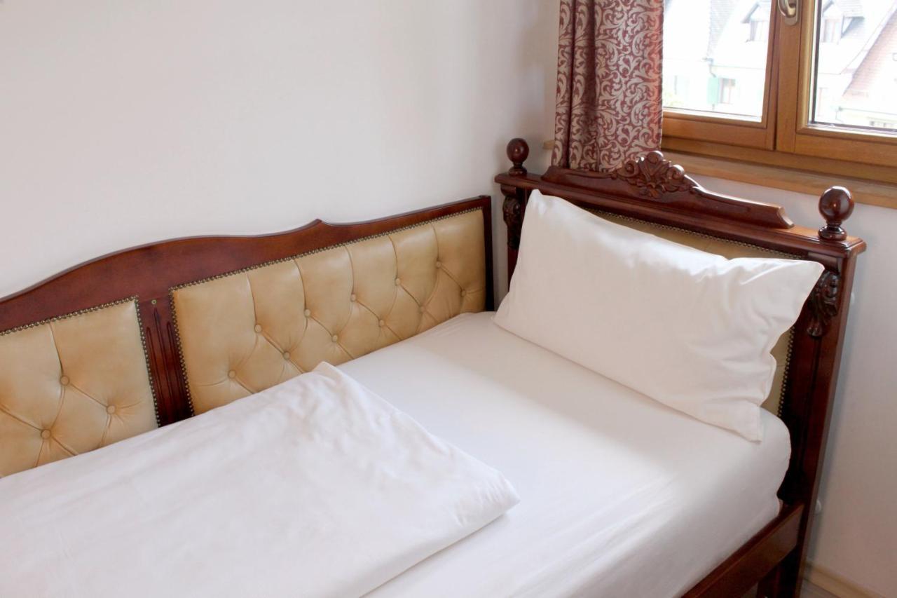 Hotel Viktoria Meersburg Buitenkant foto