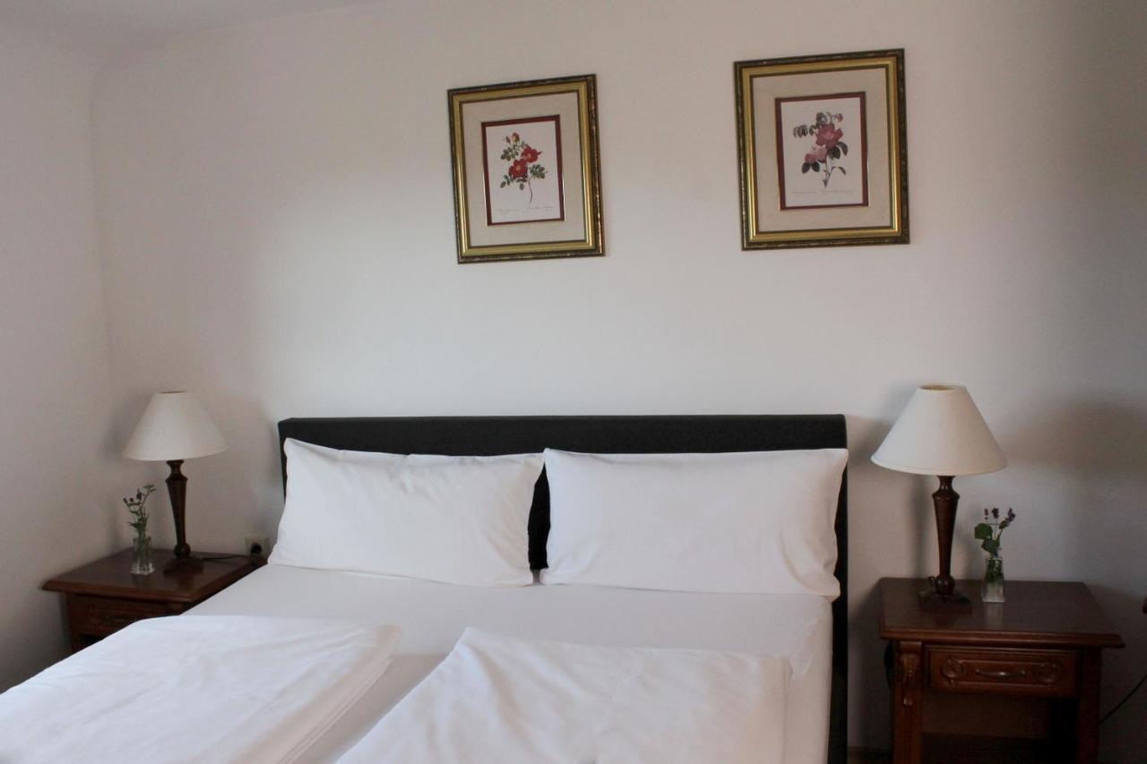 Hotel Viktoria Meersburg Buitenkant foto